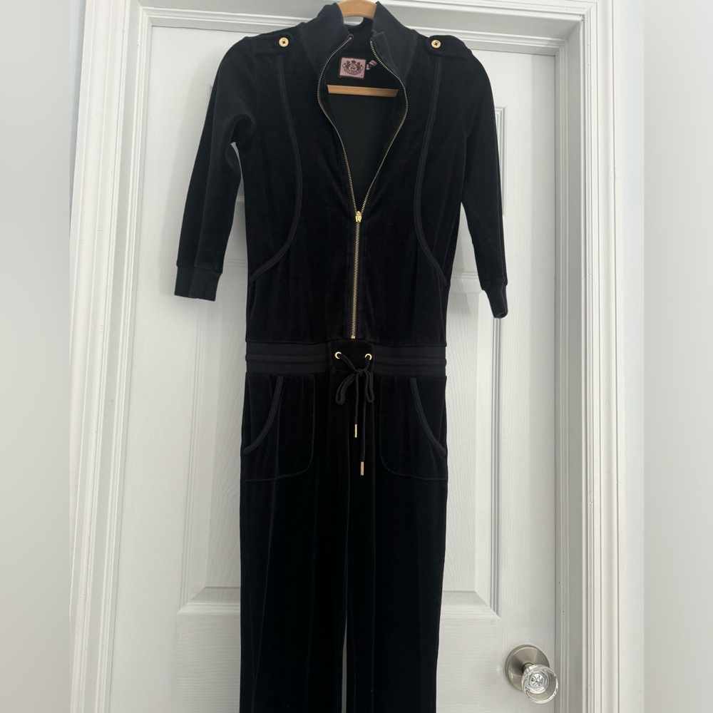 Juicy Couture P/S velour full length one piece jumpsuit in excellent condition.